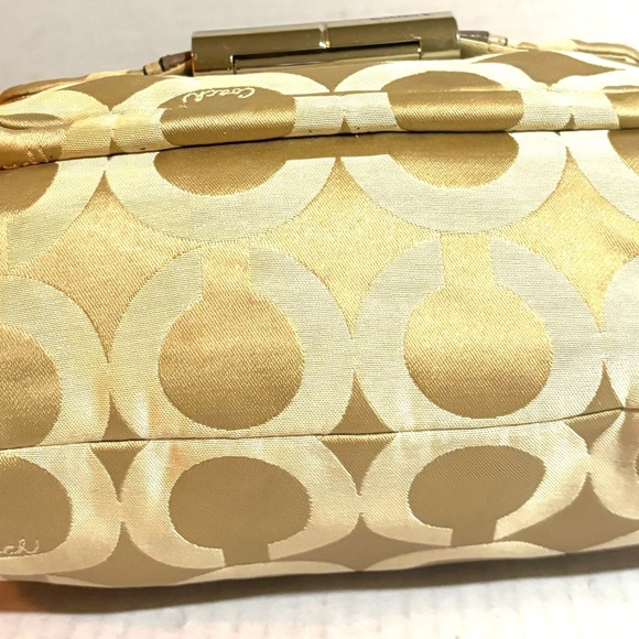 Coach vintage CC signature print canvas Tan crossbody Bag - Picture 3 of 8